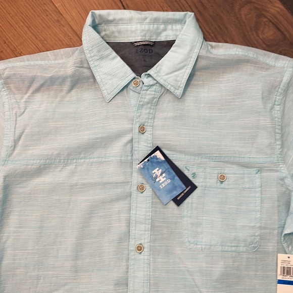 Men's IZOD Saltwater Dockside Button Front Shirt - Picture 2 of 4